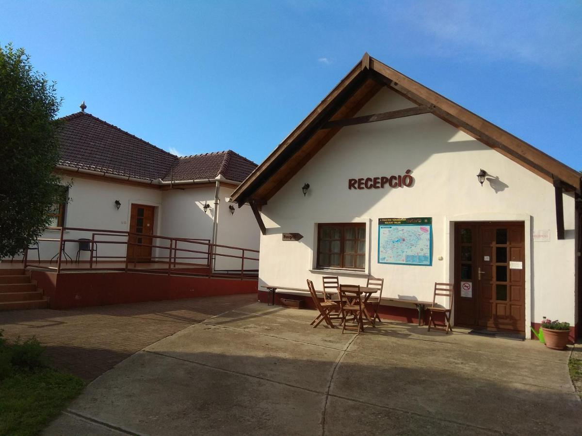 Nadas Pihenopark Tiszafured Luaran gambar